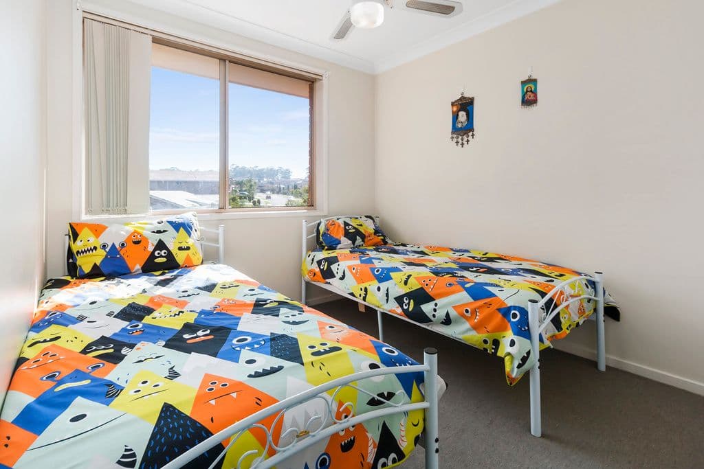 28 Flinders Crescent, Hinchinbrook - Thumbnail 6
