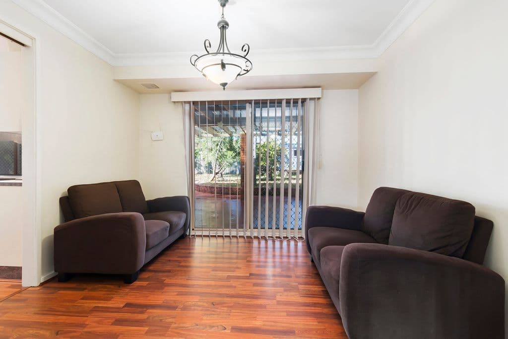 28 Flinders Crescent, Hinchinbrook - Thumbnail 8