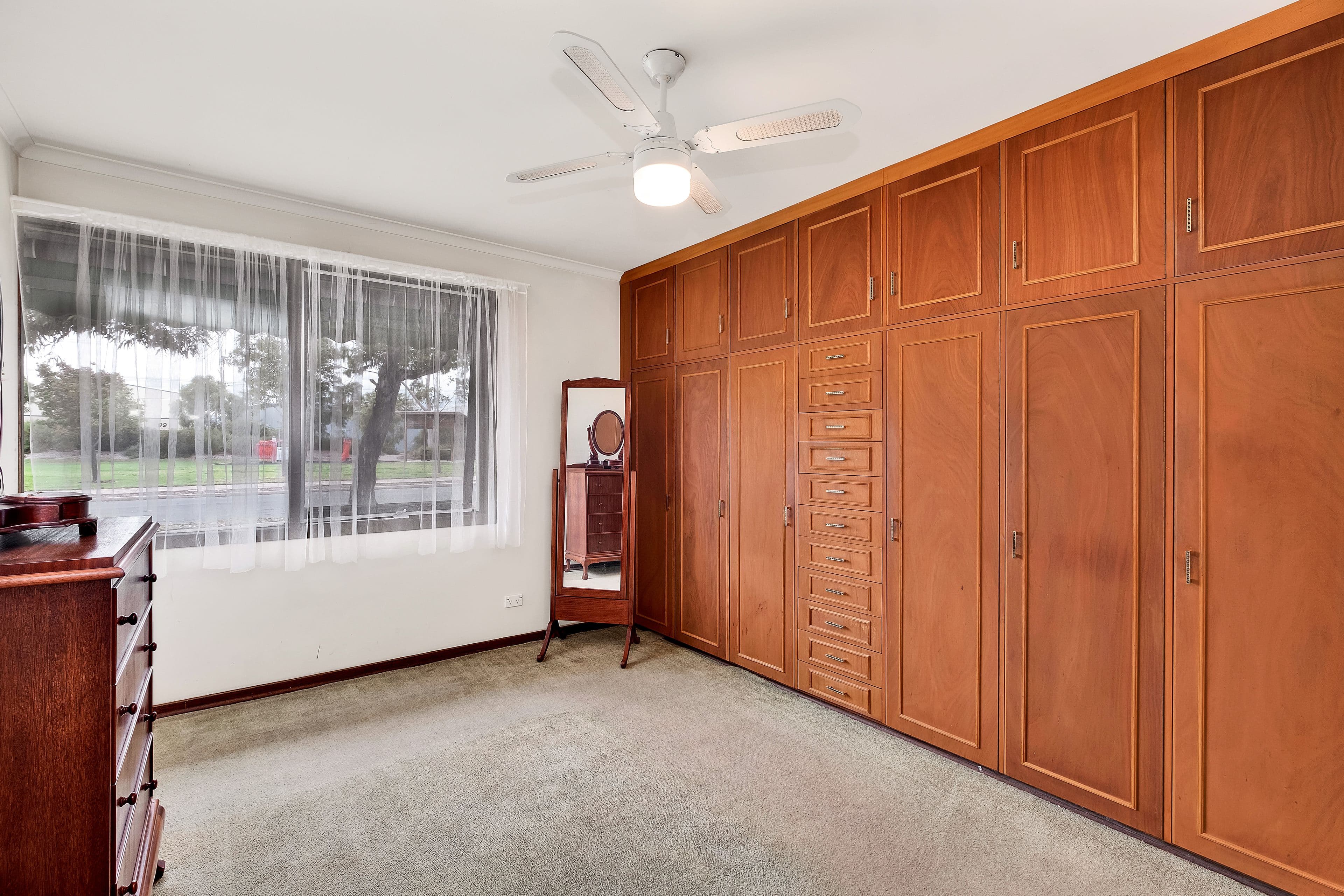 18 Montreal Avenue, Novar Gardens SA 5040, Novar Gardens - Thumbnail 3