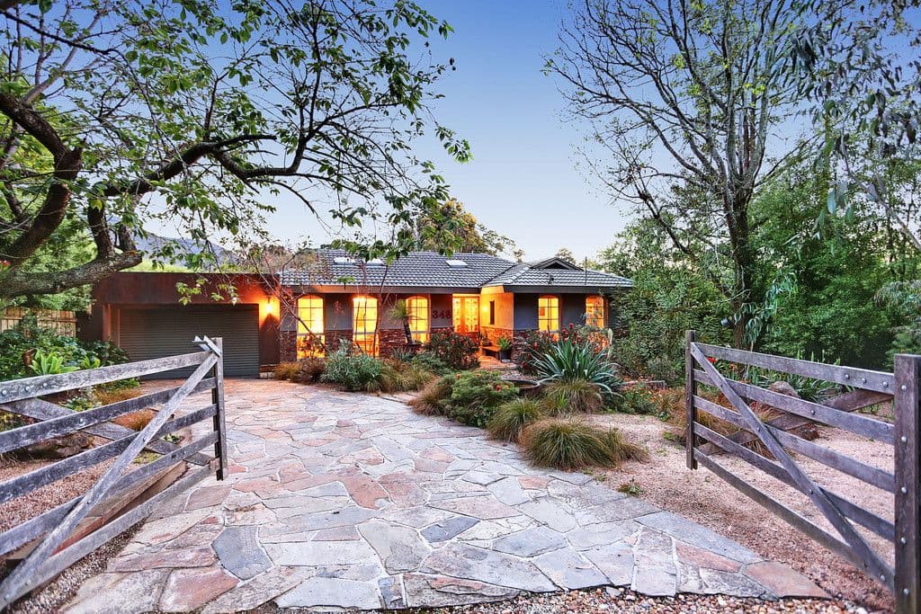 348 CAMBRIDGE Road, MONTROSE VIC 3765, Montrose - Image 1