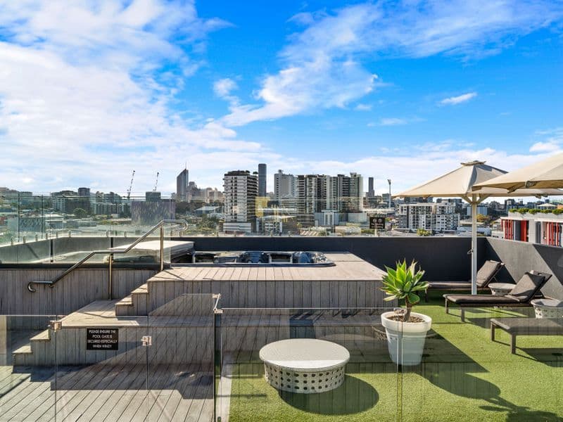 2/10-12 Crane Street, Concord - Image 1