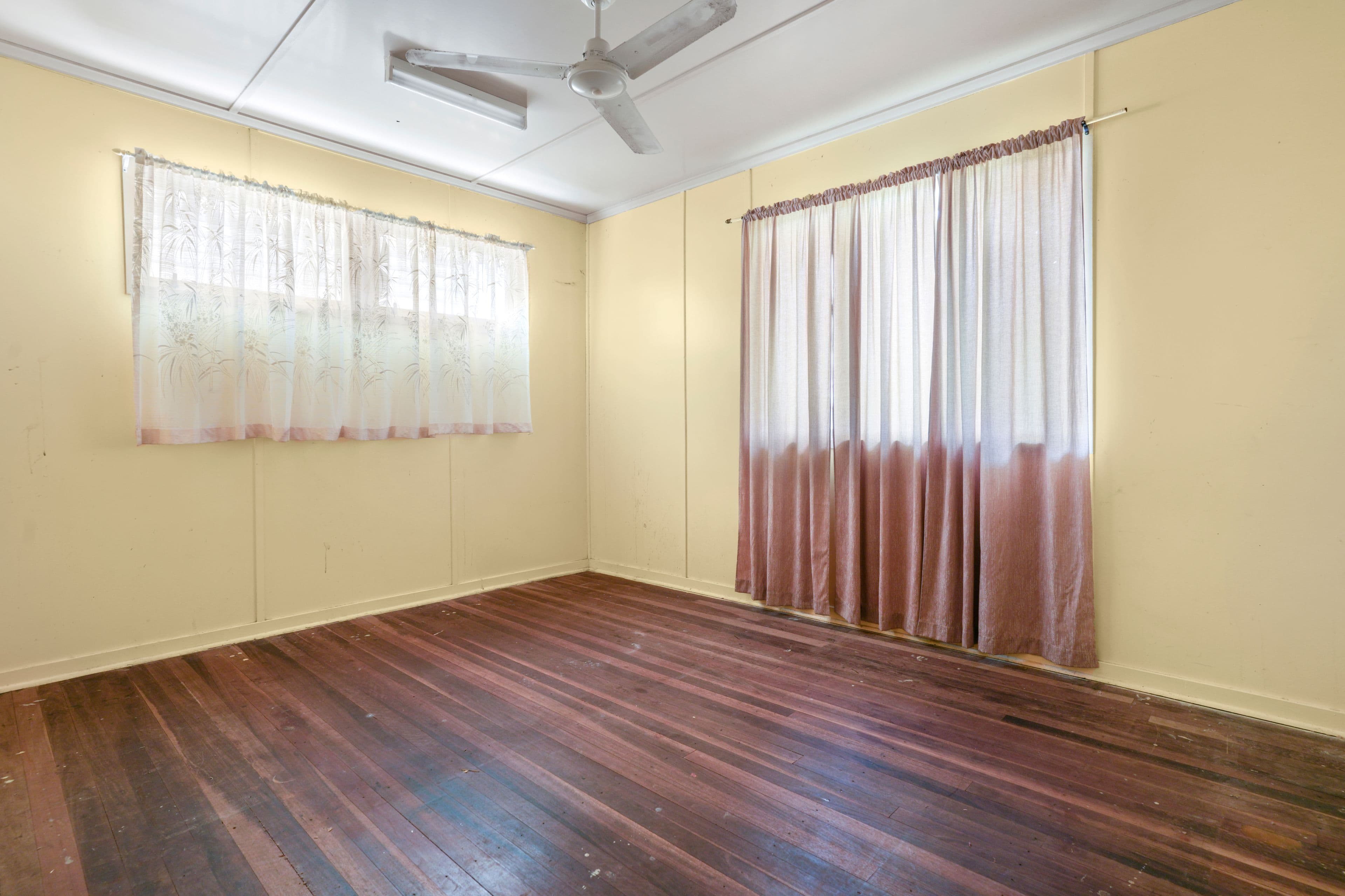 33 Hetherington Street, West Gladstone QLD 4680, West Gladstone - Thumbnail 8