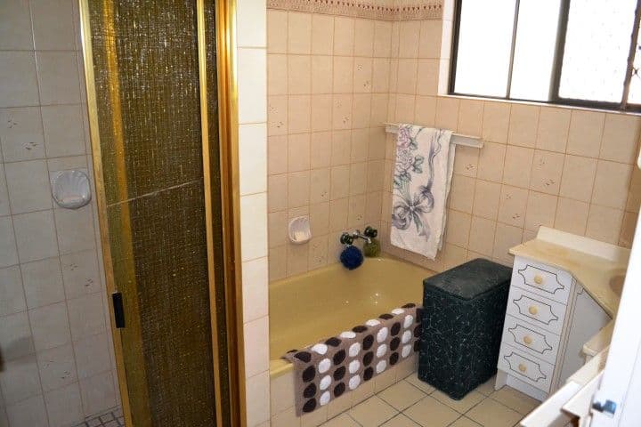 409 Boat Harbour Drive, TORQUAY QLD 4655, Torquay - Thumbnail 7
