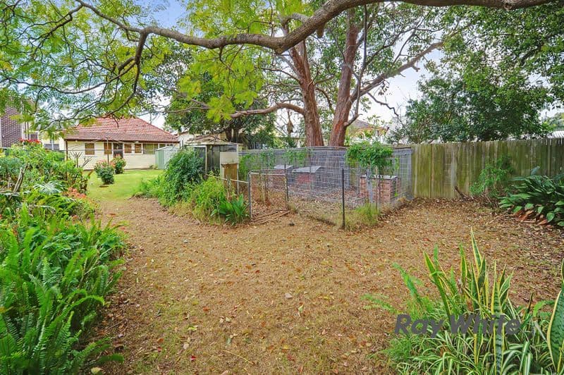 40 Delange Road, Putney - Thumbnail 3