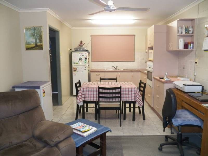 9 McCann Street, SOUTH GLADSTONE QLD 4680, South Gladstone - Thumbnail 3