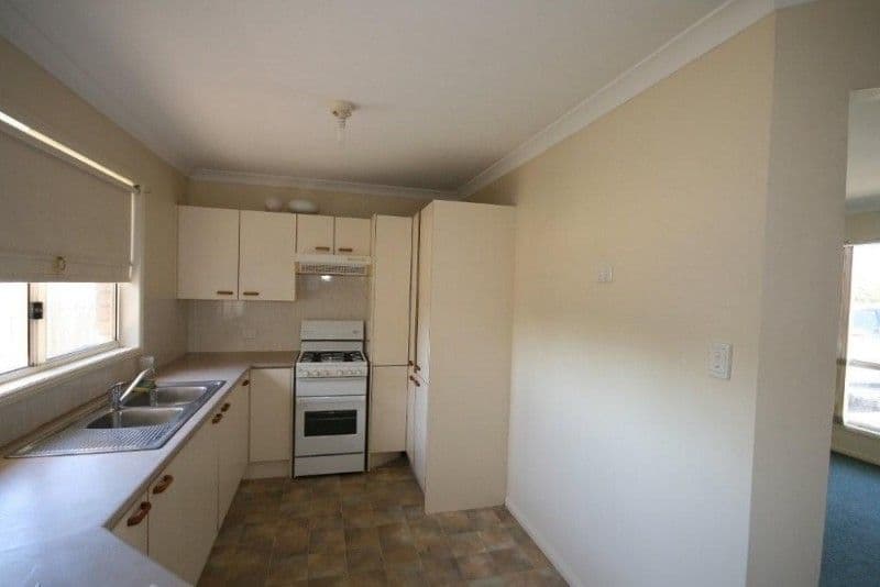 30 Diddams Street, LOGANHOLME QLD 4129, Loganholme - Thumbnail 2
