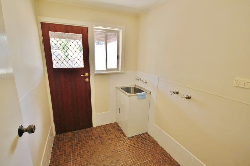 129 William Street, Young NSW 2594, Young - Thumbnail 8