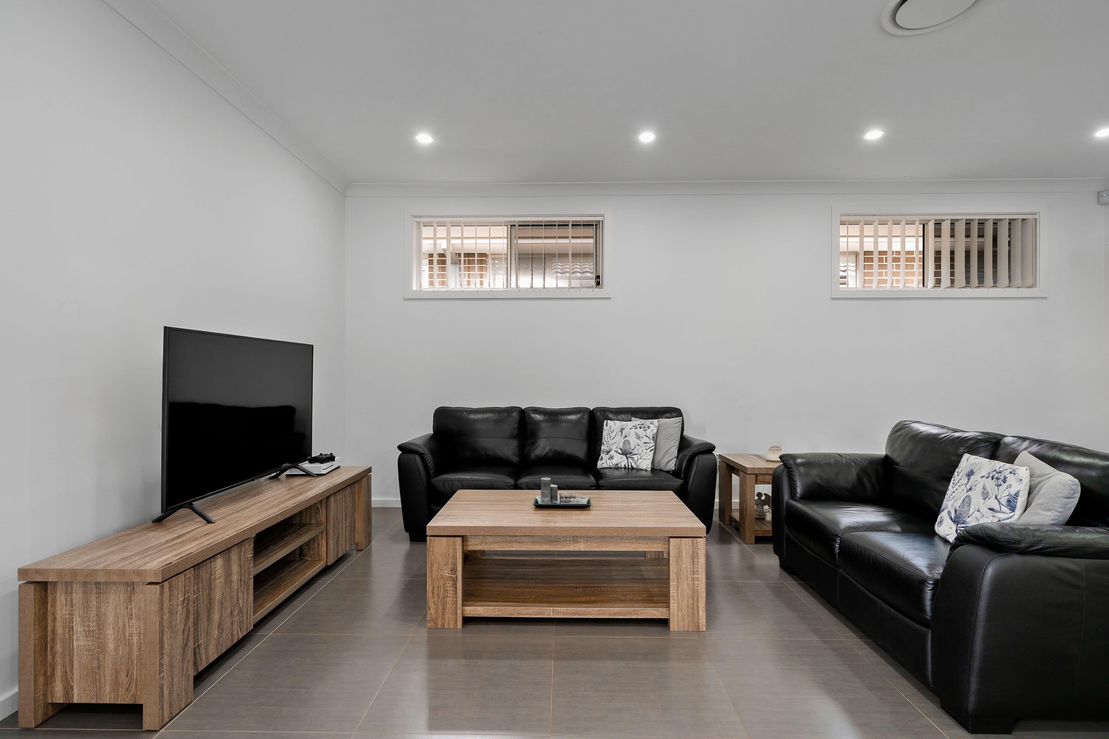 6 Hitchens Street, Middleton Grange NSW 2171, Middleton Grange - Thumbnail 3