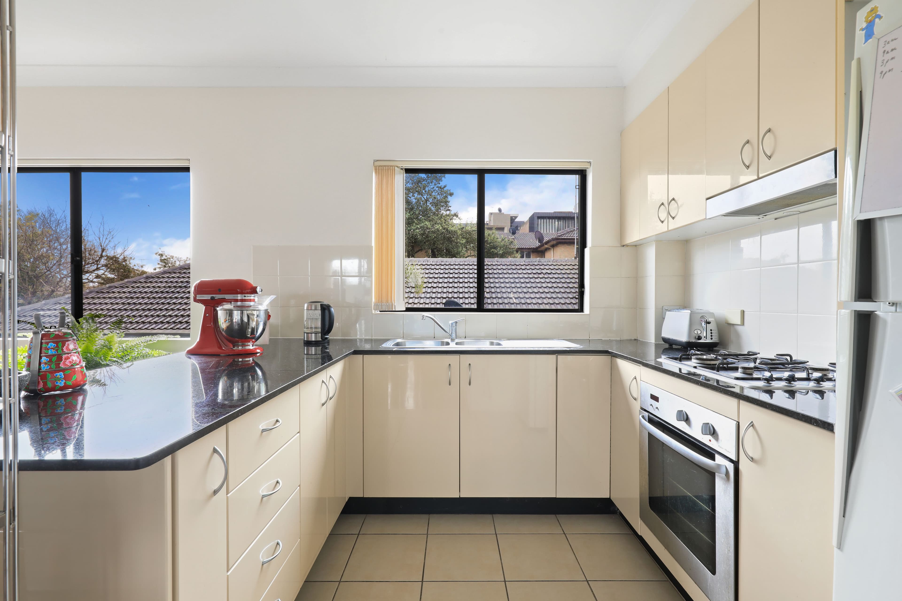 43 Ewart Street, Marrickville NSW 2204, Marrickville - Thumbnail 4