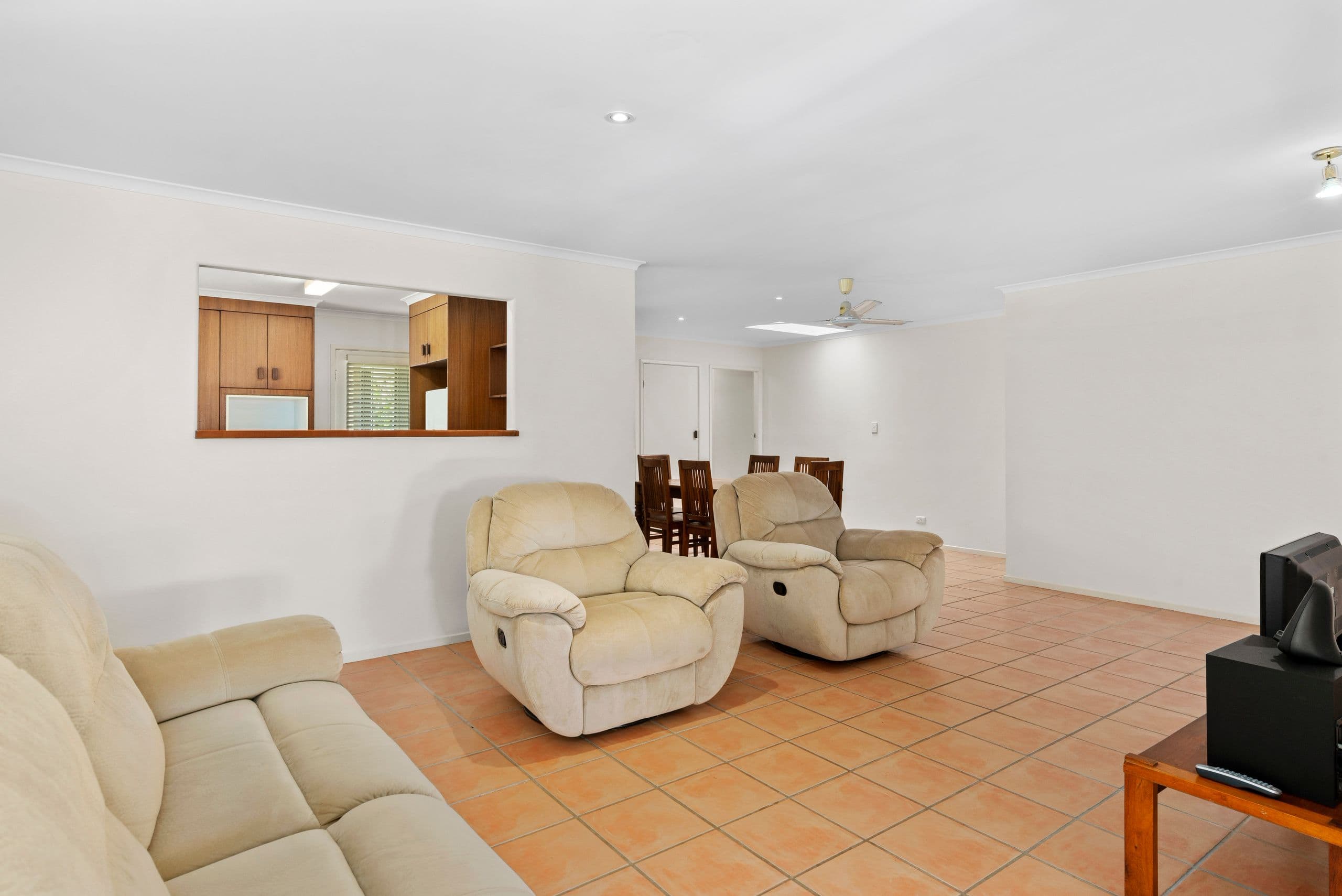20 Dilgara Street, Tugun QLD 4224, Tugun - Thumbnail 4