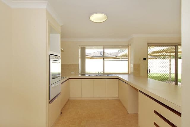 8 Avonlea Place, Bullsbrook WA 6084, Bullsbrook - Thumbnail 3