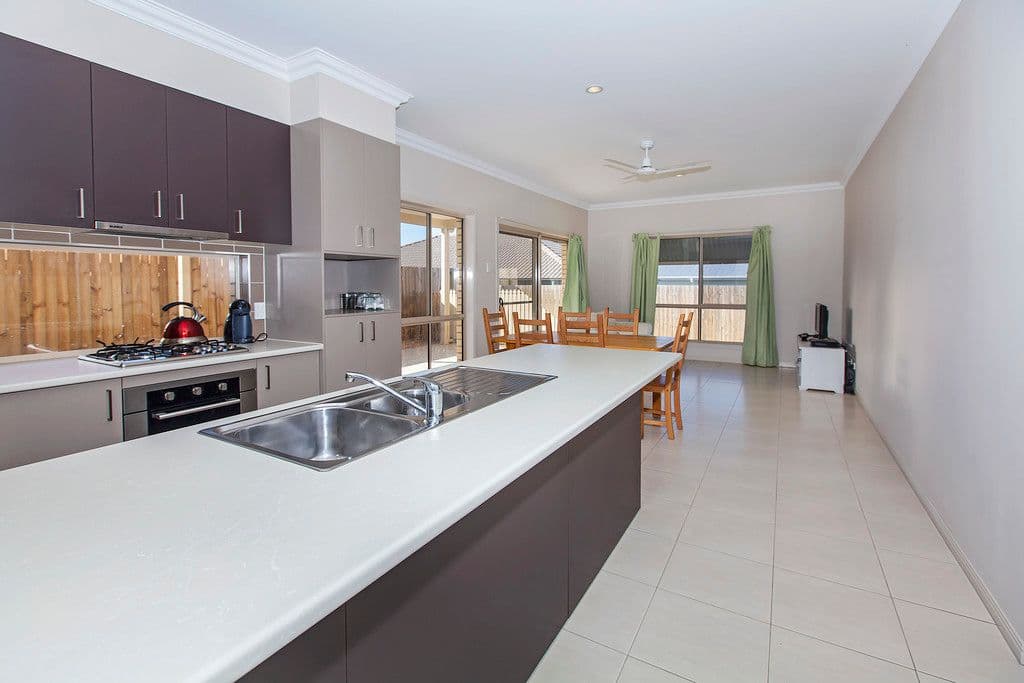 24 Basil Street, Springfield Lakes QLD 4300, Springfield Lakes - Thumbnail 2