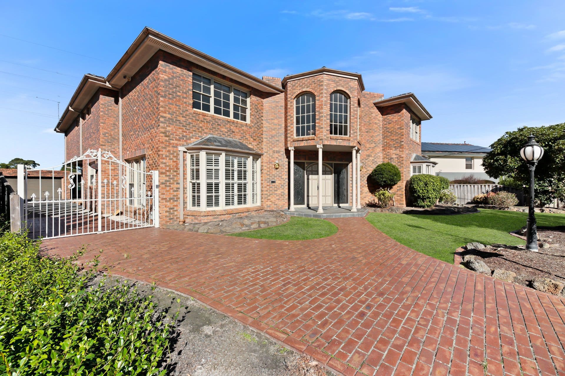 31 Belvedere Avenue, Wheelers Hill VIC 3150, Wheelers Hill - Thumbnail 2