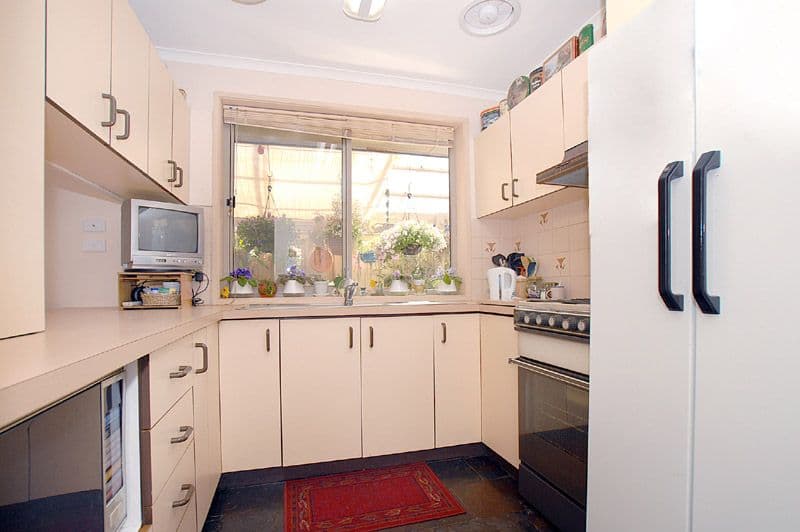 RACEVIEW, QLD, Raceview - Thumbnail 2