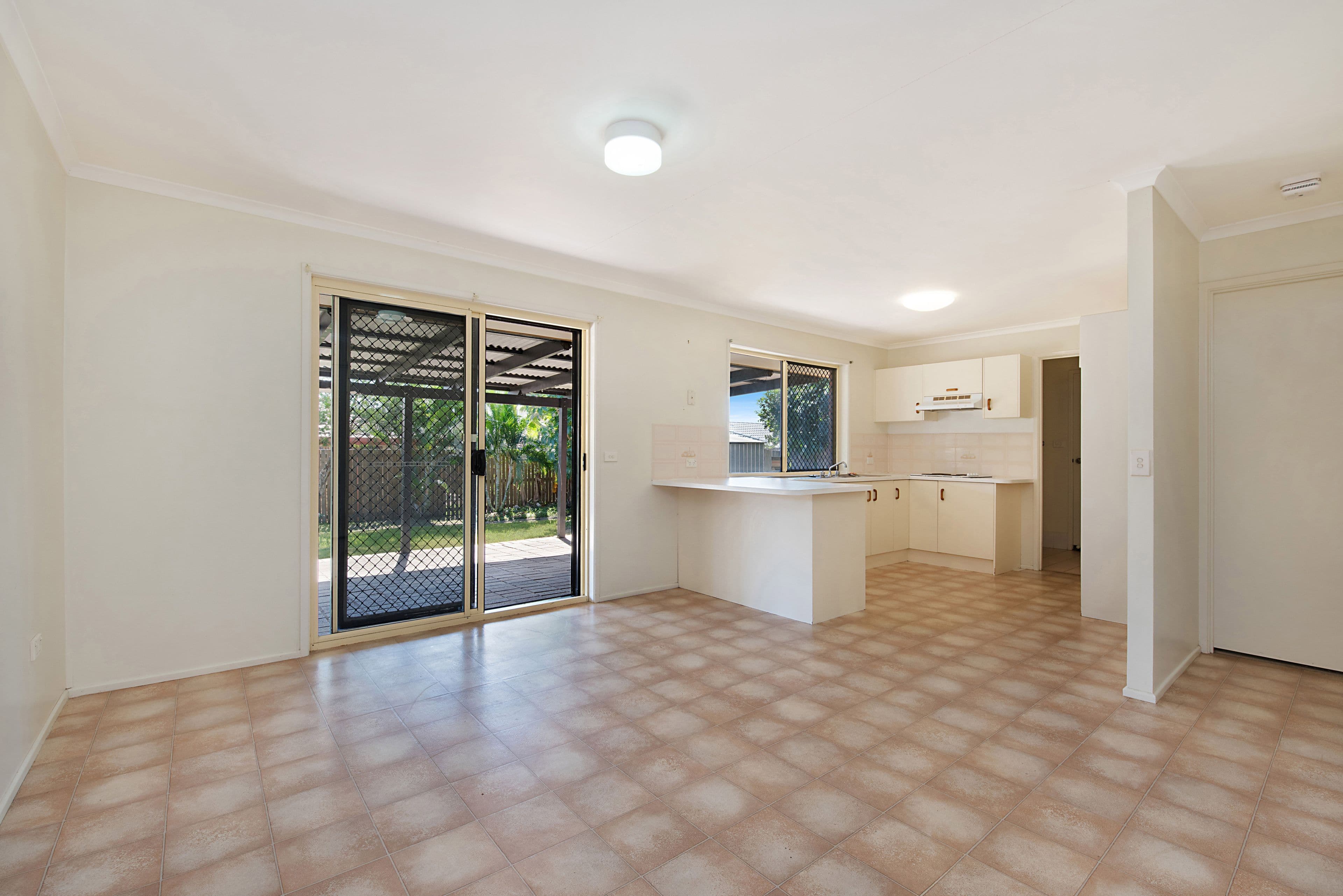 35 Bellara Drive, Currimundi QLD 4551, Currimundi - Thumbnail 4
