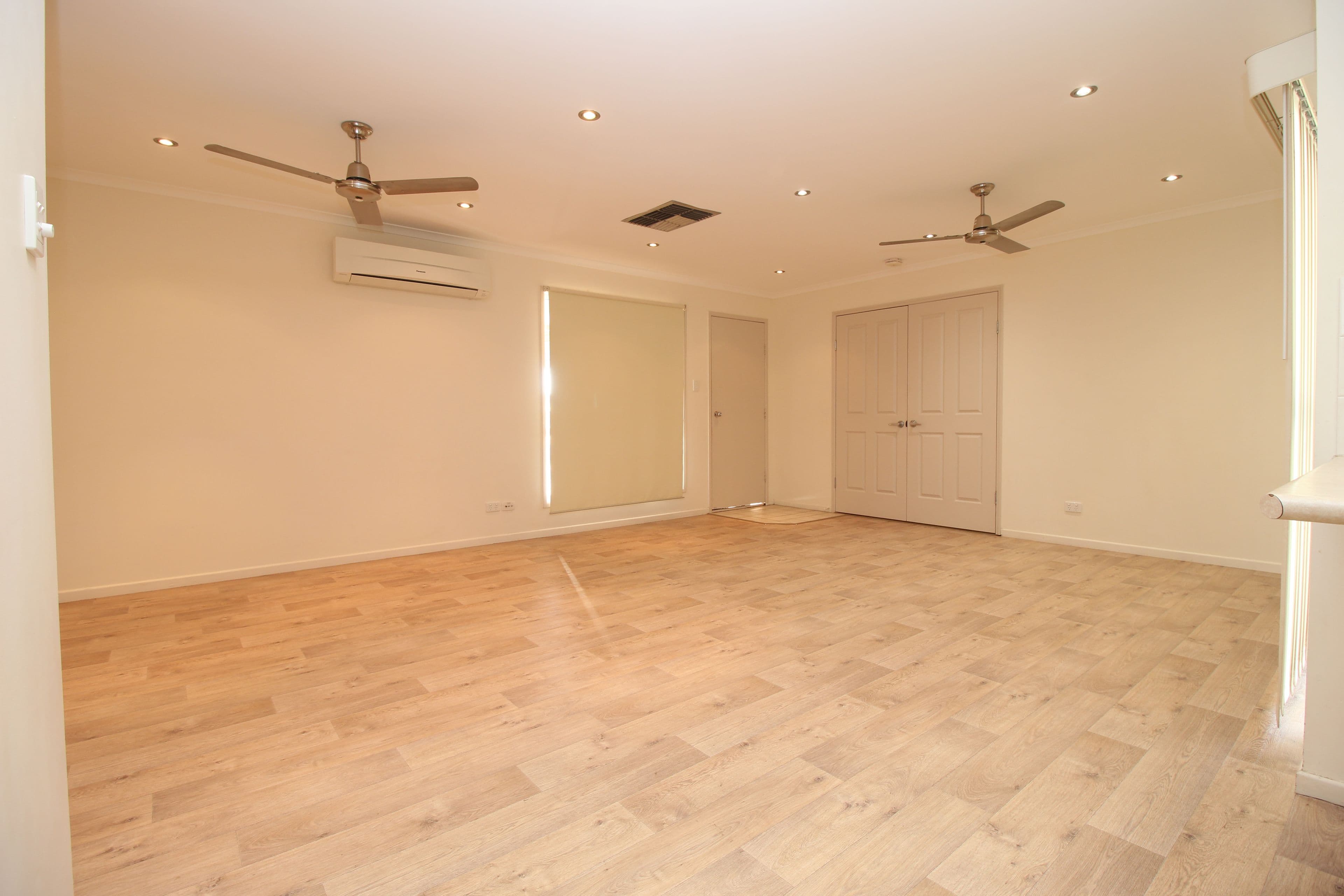 77 Staal Crescent, Emerald QLD 4720, Emerald - Thumbnail 5