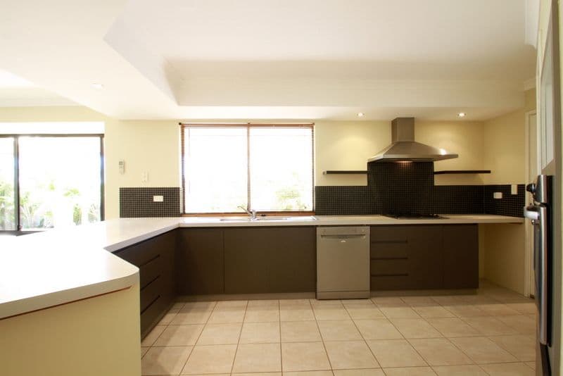 14 Dunster Way, ORELIA WA 6167, Orelia - Thumbnail 5