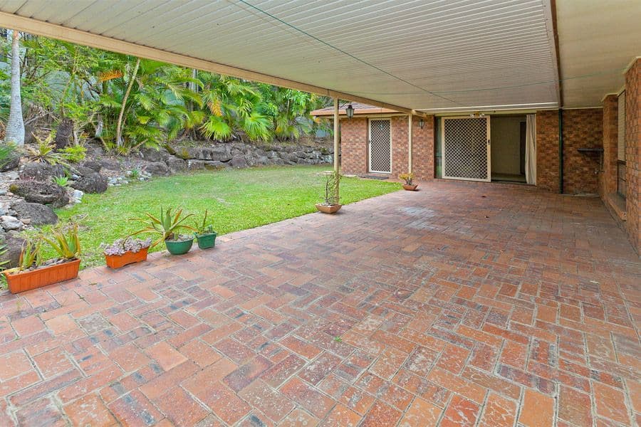 16 Glenalwyn Street, HOLLAND PARK QLD 4121, Holland Park - Thumbnail 5