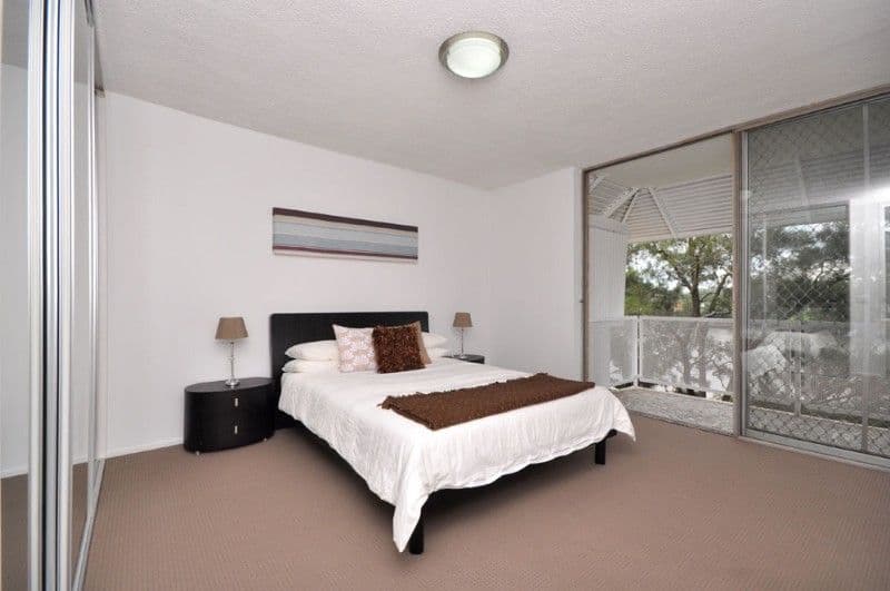 146 Macquarie Street, ST LUCIA QLD 4067, St Lucia - Thumbnail 3