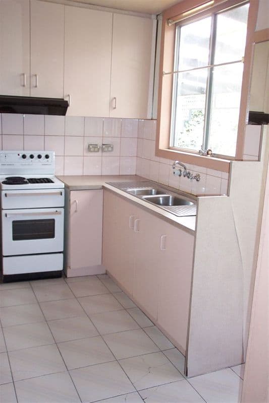 21  Woodlawn Avenue, MANGERTON NSW 2500, Mangerton - Thumbnail 4