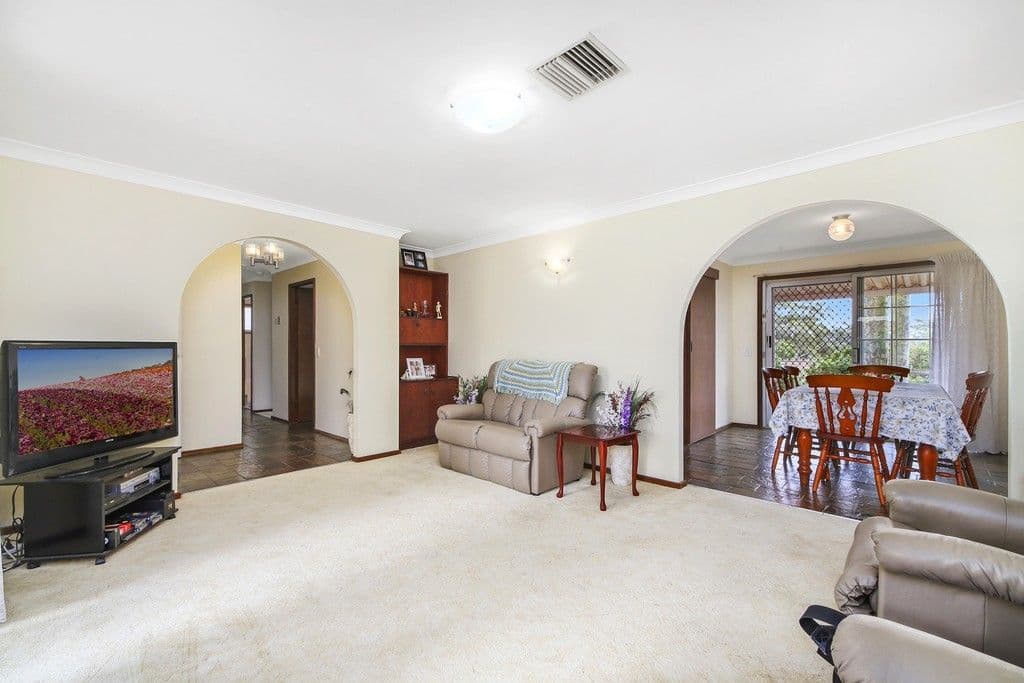 14 Kilkenny Parade, Berkeley Vale NSW 2261, Berkeley Vale - Thumbnail 4