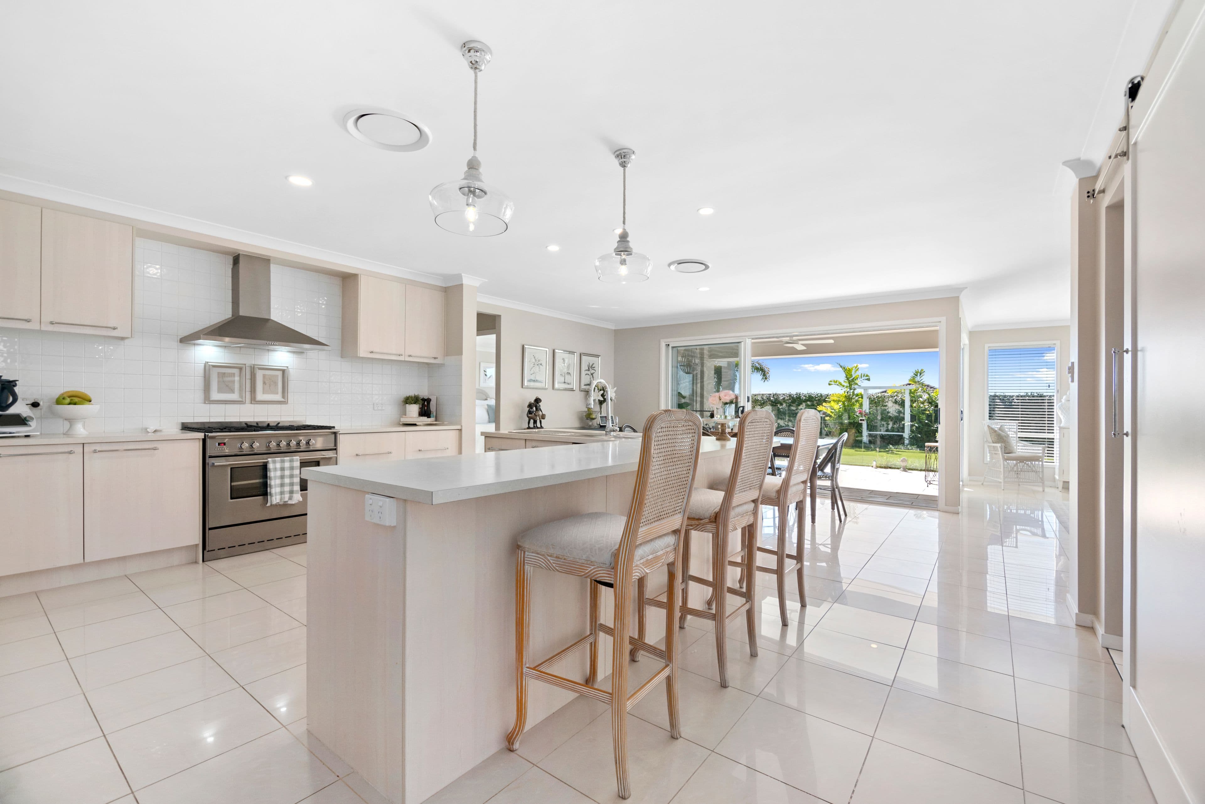 20 Viewridge Way, Molendinar QLD 4214, Molendinar - Thumbnail 4