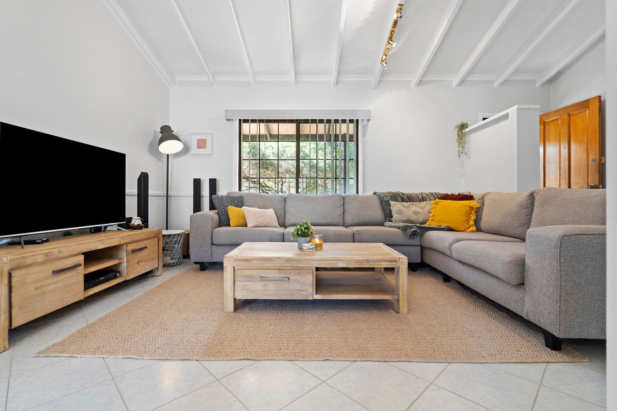 42 Lobelia Avenue, Daisy Hill QLD 4127, Daisy Hill - Image 1