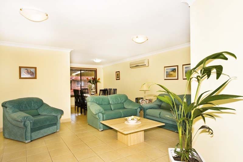 45  Warragamba Crescent, BOSSLEY PARK NSW 2176, Bossley Park - Thumbnail 3