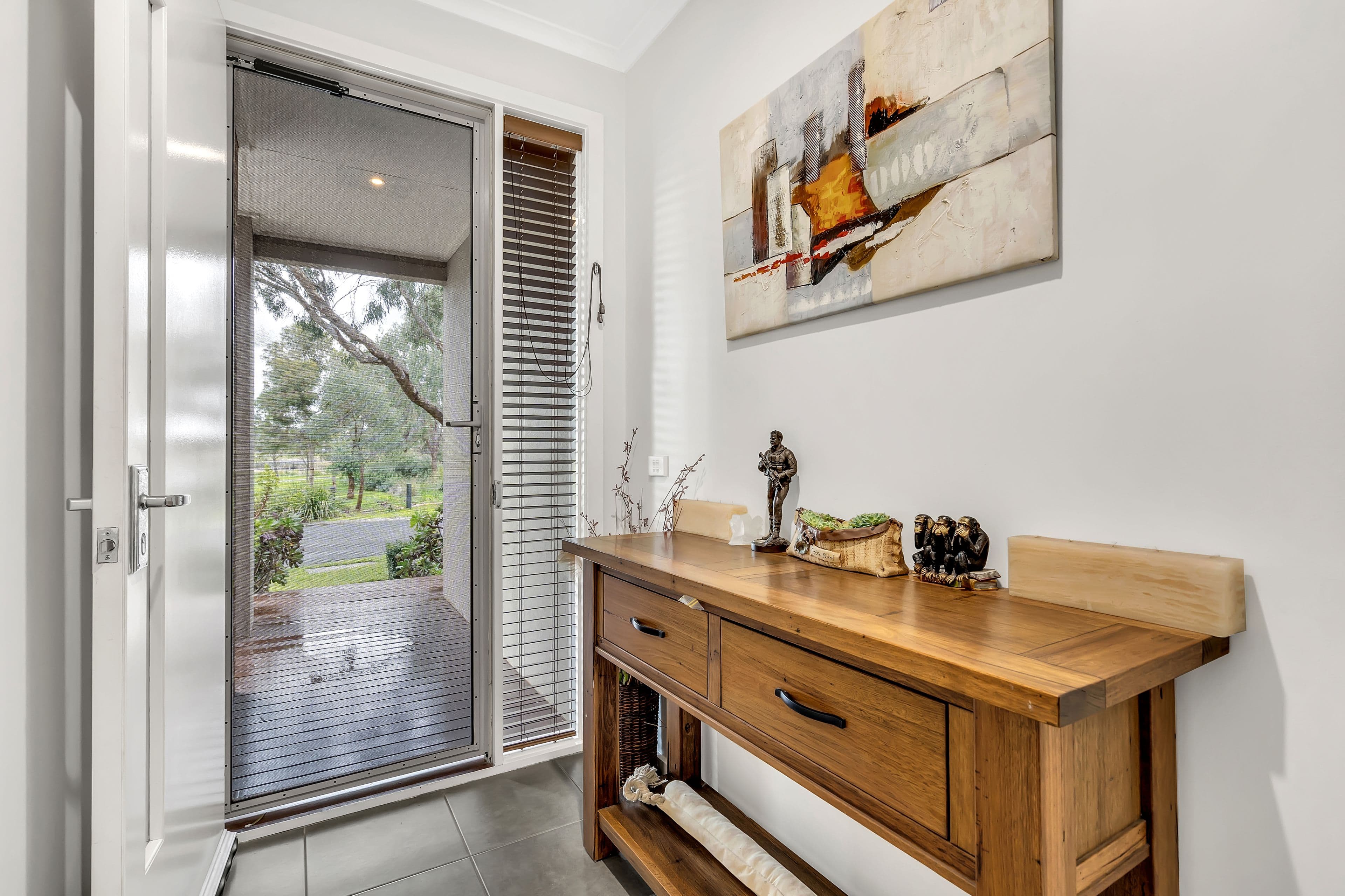 1 Cascade Terrace, Craigieburn VIC 3064, Craigieburn - Thumbnail 2