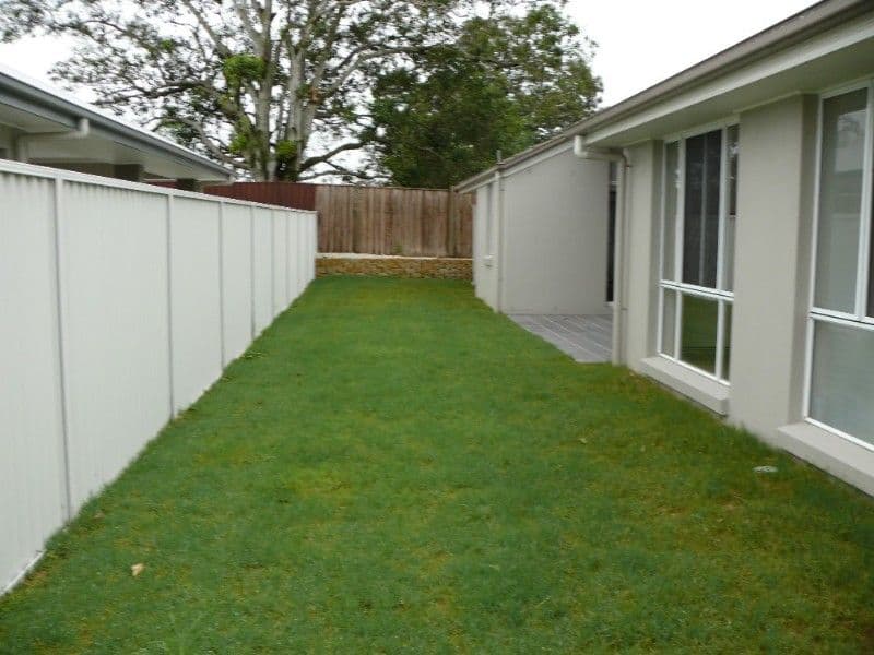 12 Marlow Street, OXENFORD QLD 4210, Oxenford - Thumbnail 3