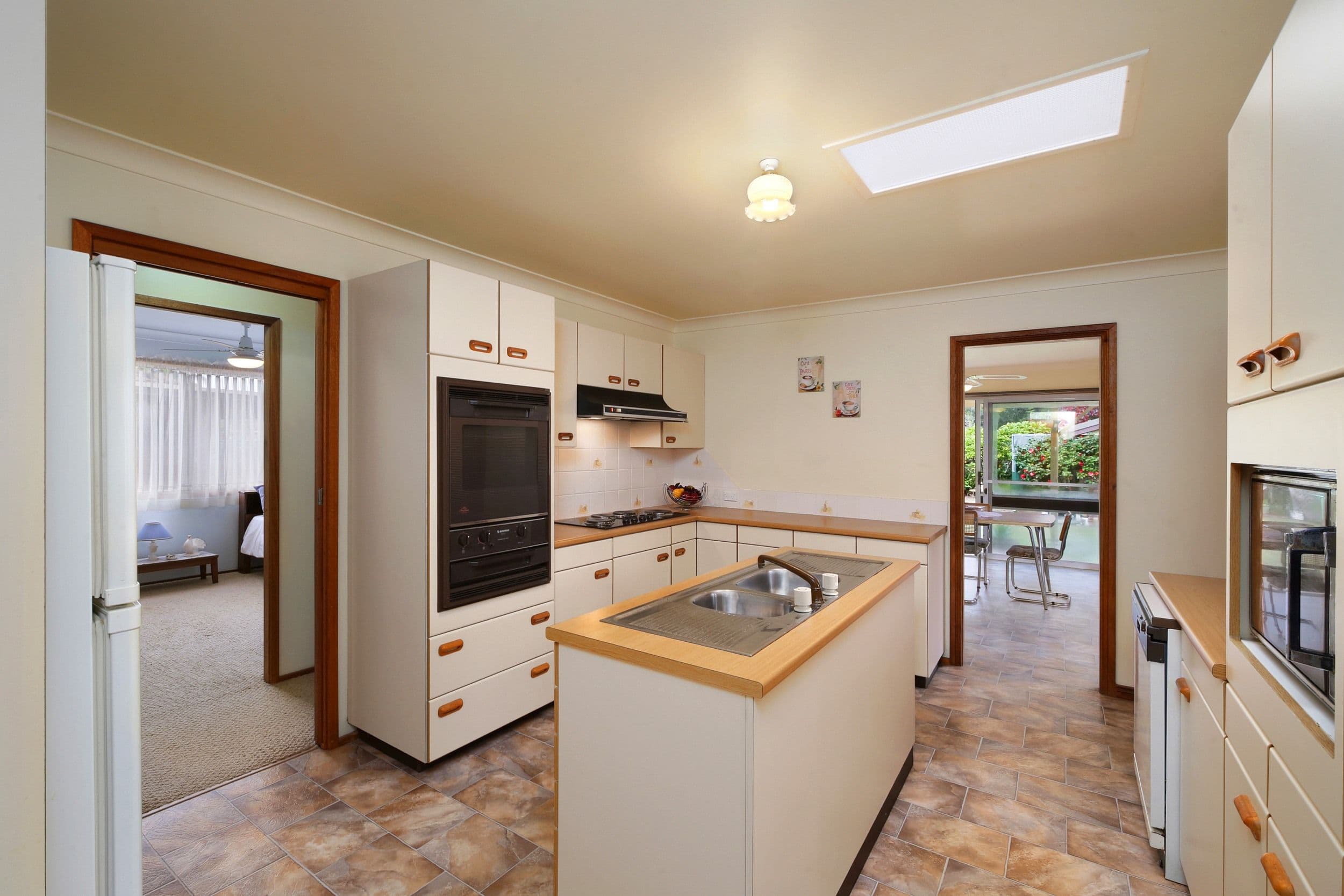 49 Boongala Avenue, Empire Bay - Thumbnail 4