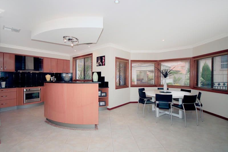 7 Silvereye Crescent, WORONORA HEIGHTS NSW 2233, Woronora Heights - Thumbnail 4