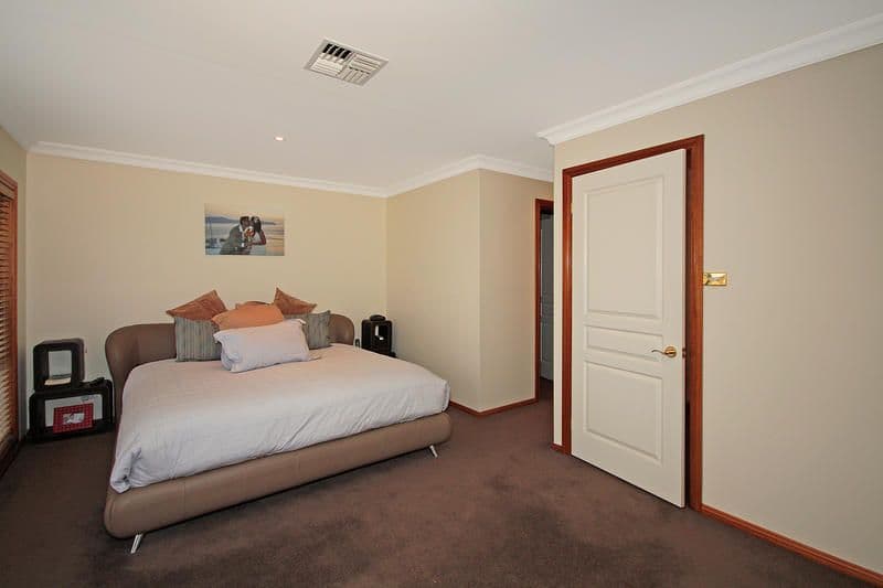 7 Silvereye Crescent, WORONORA HEIGHTS NSW 2233, Woronora Heights - Thumbnail 7