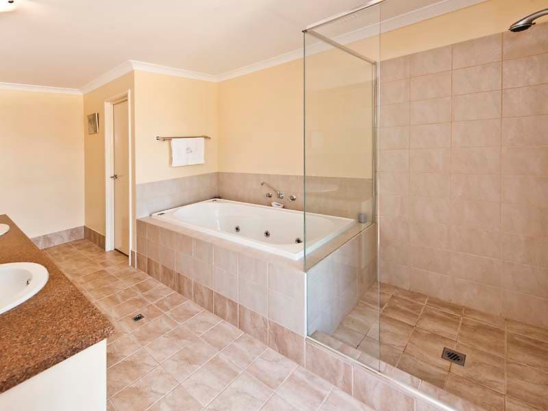 74 Kendall Boulevard, BALDIVIS WA 6171, Baldivis - Thumbnail 7