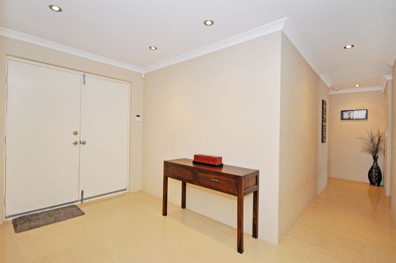 11 Hartley Pass, Ellenbrook WA 6069, Ellenbrook - Thumbnail 4