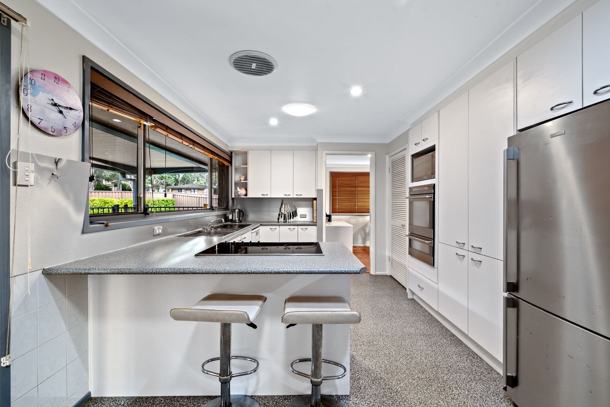 10 Honeyeater Place, Ingleburn NSW 2565, Ingleburn - Thumbnail 2