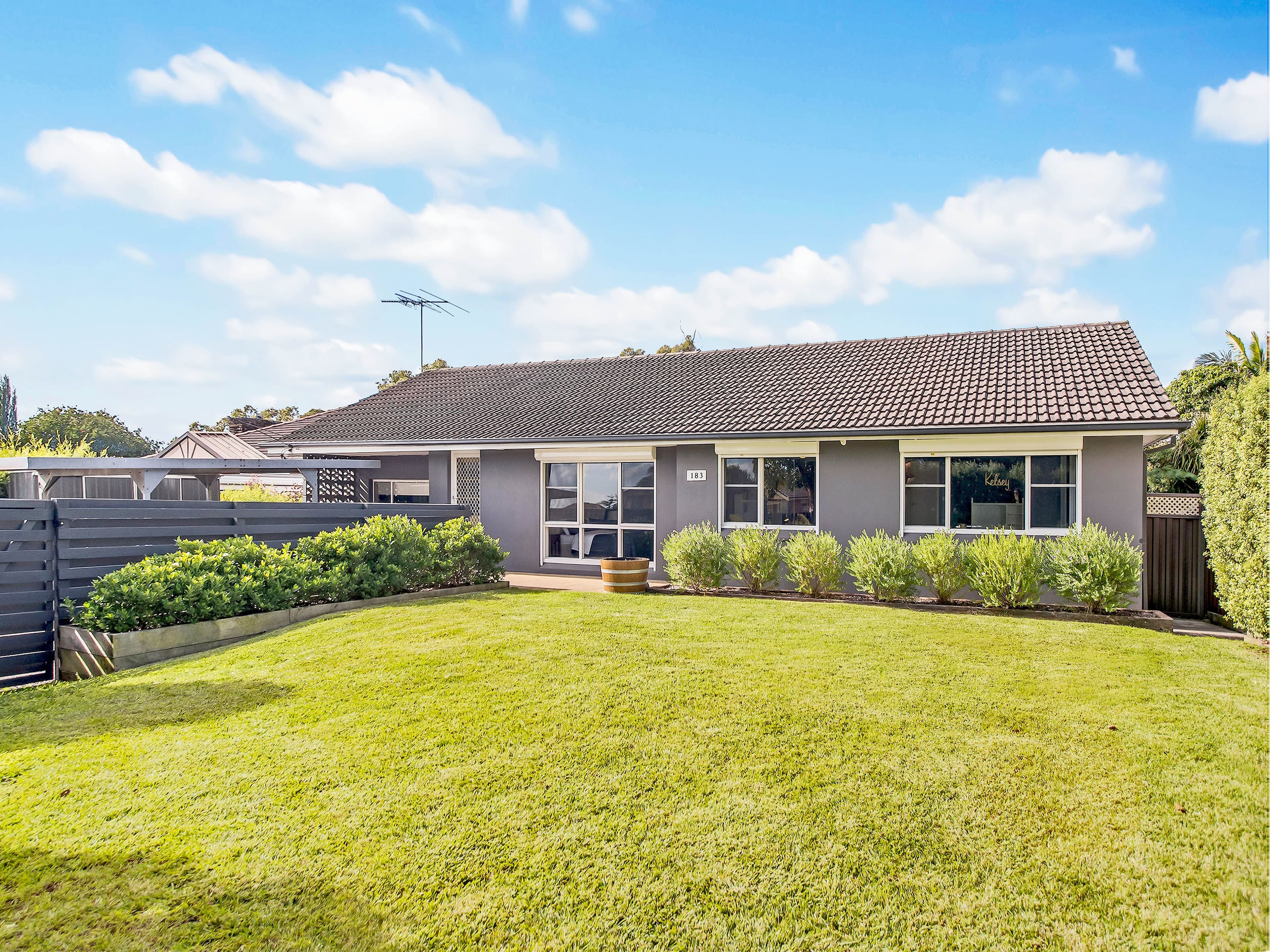 183 Parkes Street, Helensburgh - Image 1