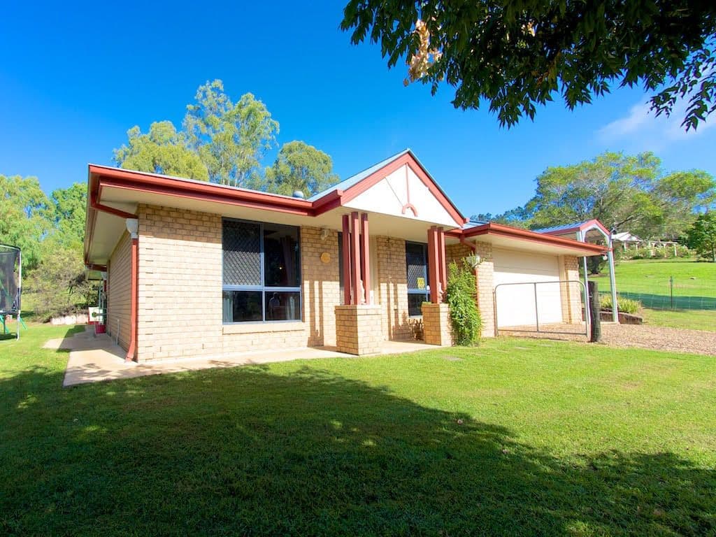 8 Daintree Court, Fernvale QLD 4306, Fernvale - Thumbnail 4