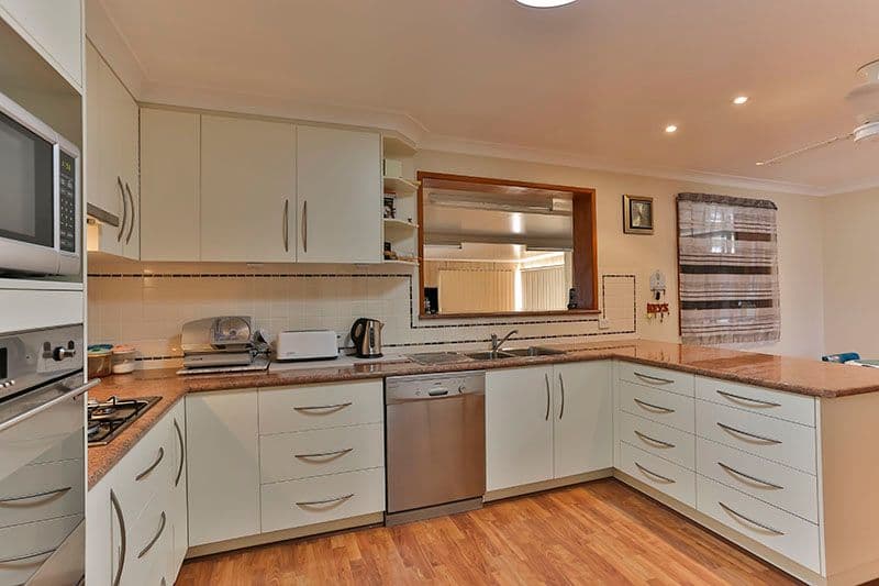 14 Batten Court, WILSONTON QLD 4350, Wilsonton - Thumbnail 6