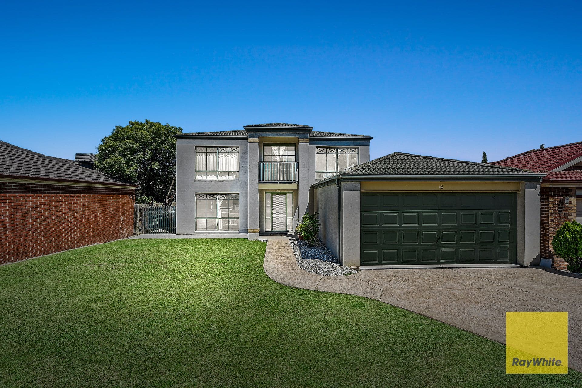 16 Canterbury Close, Narre Warren VIC 3805, Narre Warren - Thumbnail 2