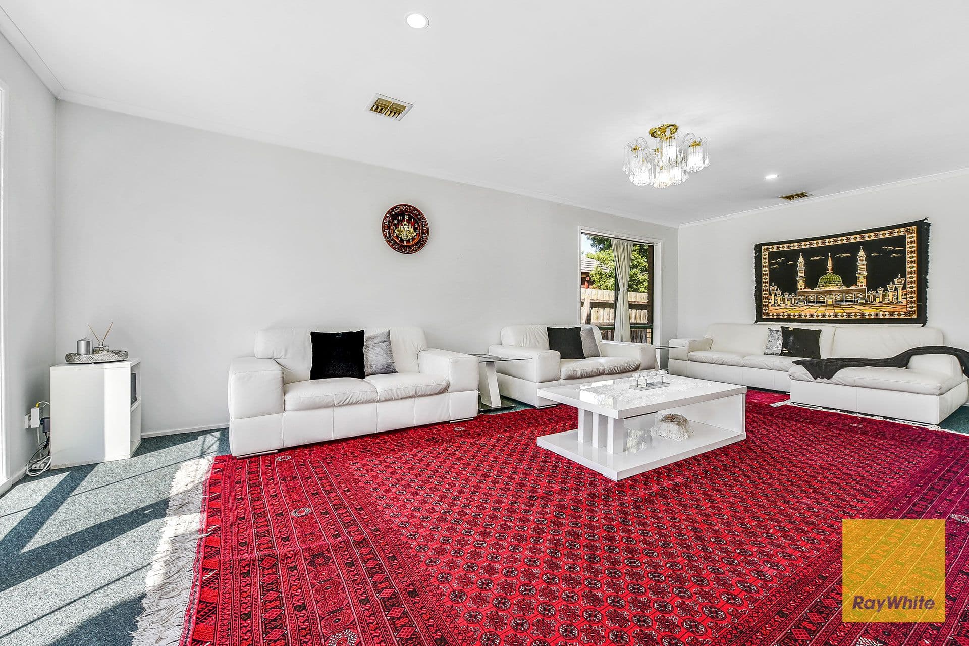 16 Canterbury Close, Narre Warren VIC 3805, Narre Warren - Thumbnail 3