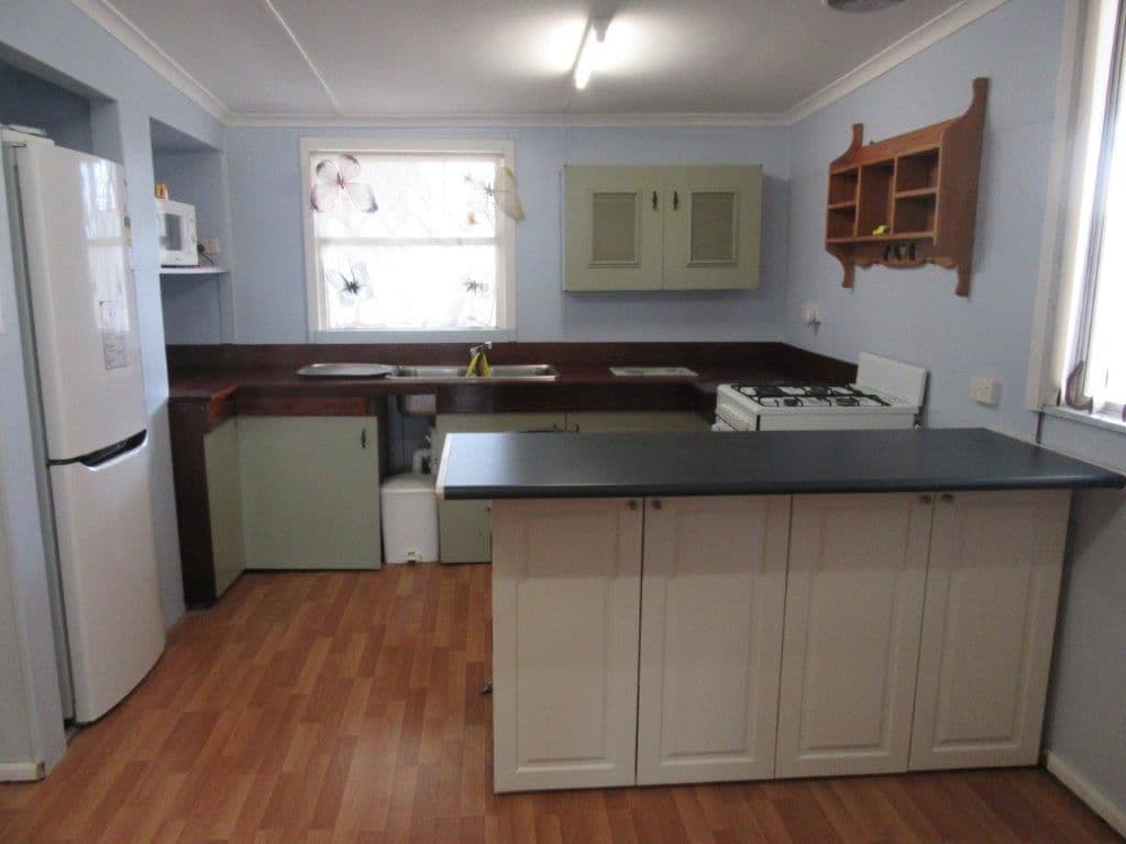 6 Niven Crescent, Carnamah WA 6517, Carnamah - Thumbnail 3
