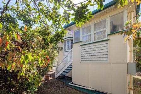 8 Moreton Parade, KINGS BEACH QLD 4551, Kings Beach - Thumbnail 4