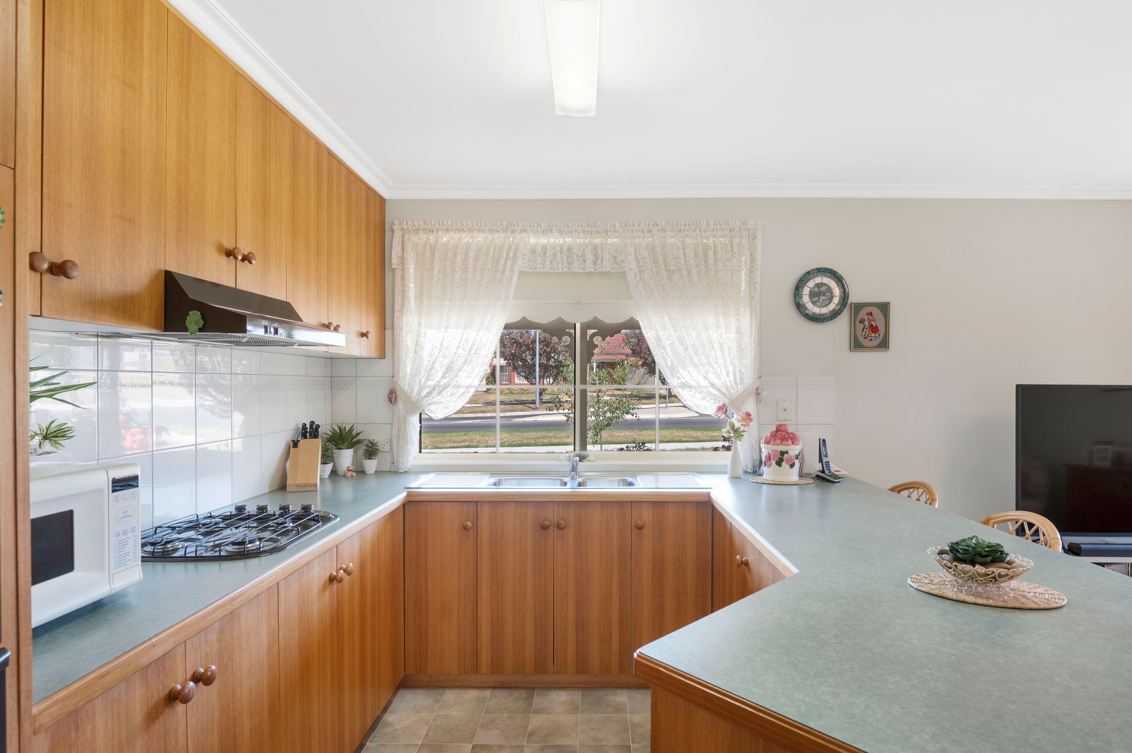 15 Lawrie Drive, Alfredton VIC 3350, Alfredton - Thumbnail 6