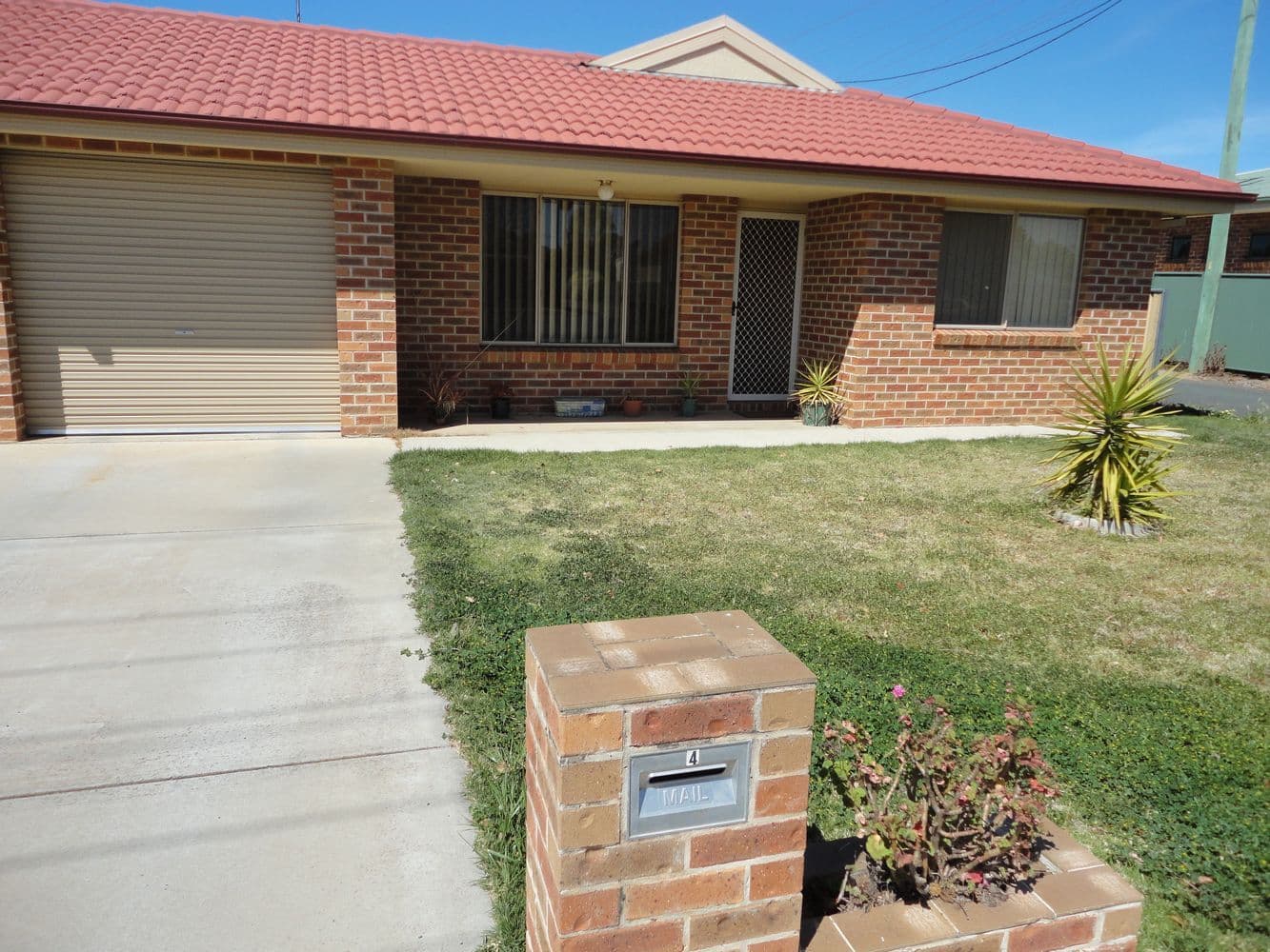 Unit 4, 90 Parkes Street, TEMORA NSW 2666, Temora - Image 1