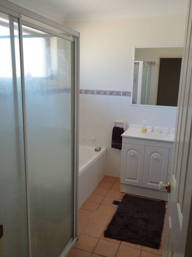 Unit 4, 90 Parkes Street, TEMORA NSW 2666, Temora - Thumbnail 7