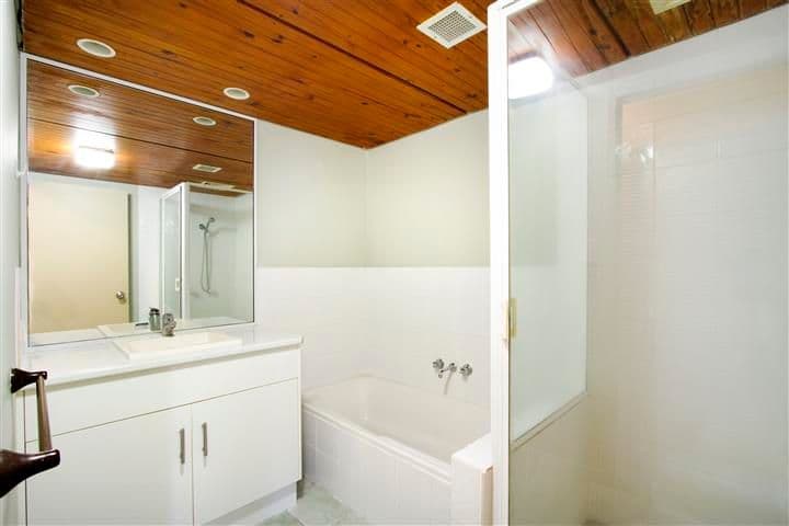 2 Eshelby Drive, Cannonvale QLD 4802, Cannonvale - Thumbnail 3