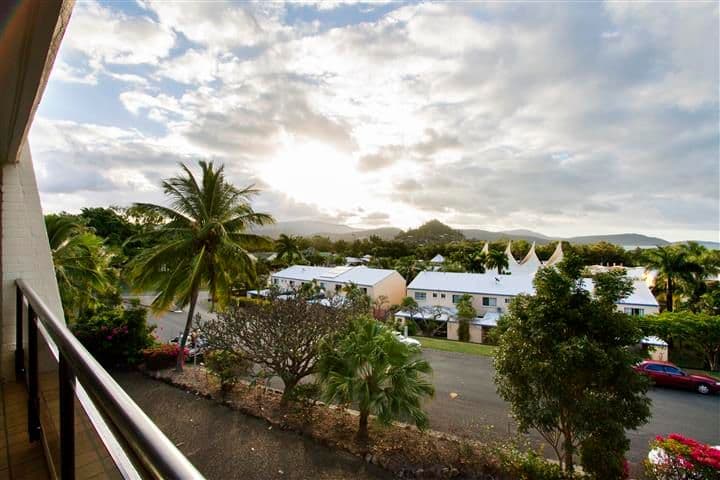 2 Eshelby Drive, Cannonvale QLD 4802, Cannonvale - Thumbnail 6