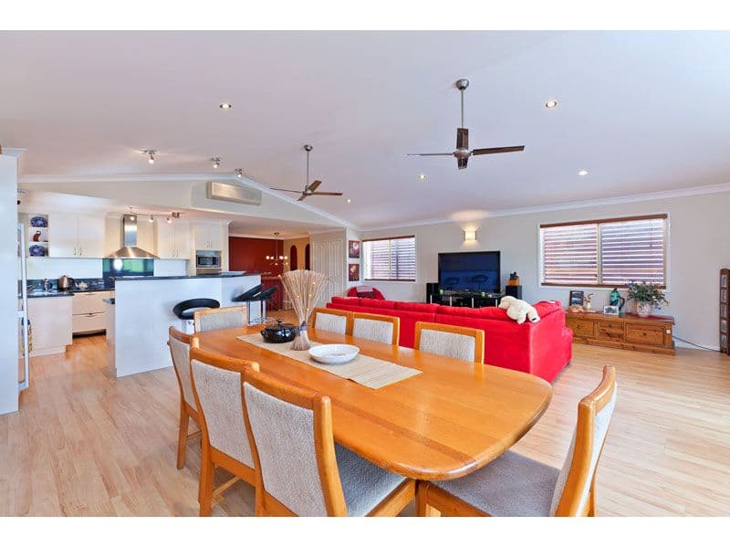 138 Thorneside Road, THORNESIDE QLD 4158, Thorneside - Thumbnail 3