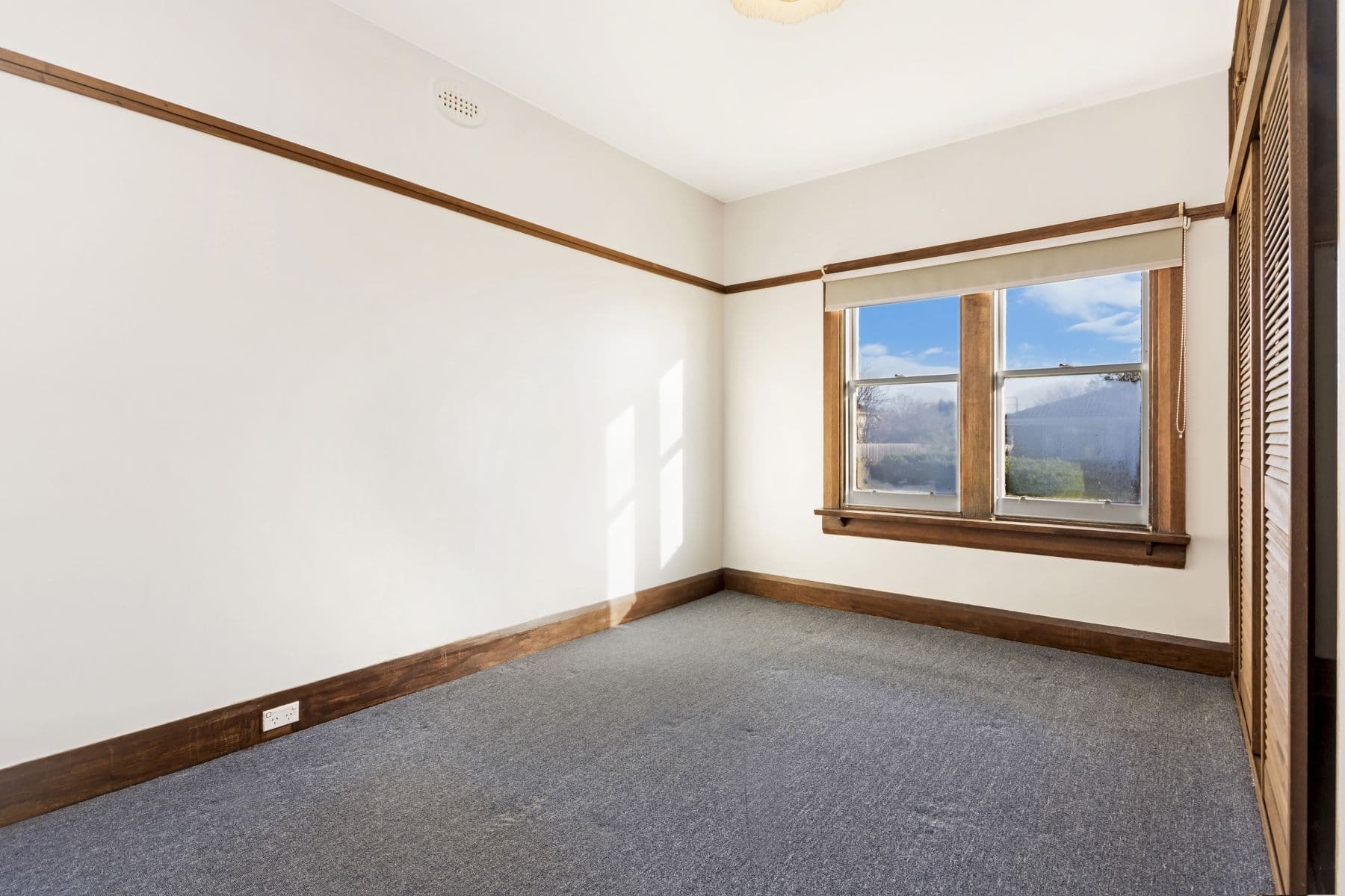 19 Joffre Street, Mowbray TAS 7248, Mowbray - Thumbnail 5